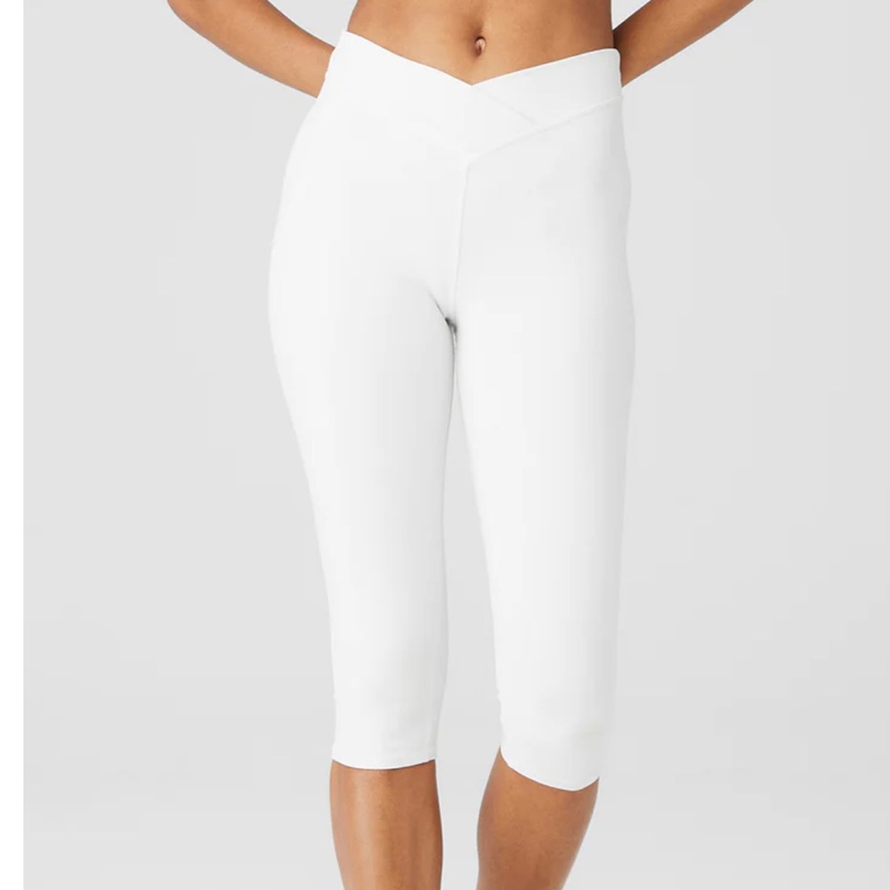 Alo yoga Airbrush V-Cut Define Capri size xs
